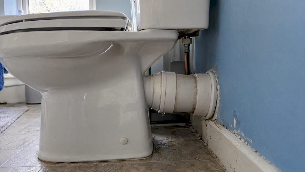 Toilet Pan Connector Leaks: UK Patches Buy a Few Days